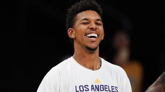 广岛三箭转 广岛三箭转