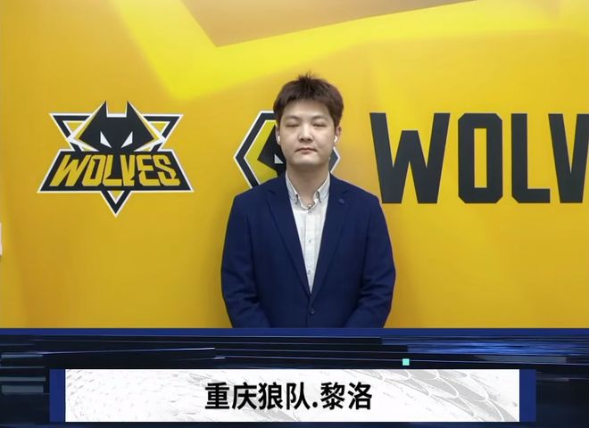 蒋欣玗携手